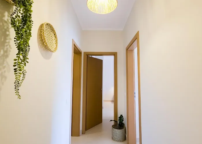 Tropical Royal Golfe By Yha