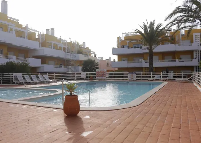 Tropical Royal Golfe By Yha *